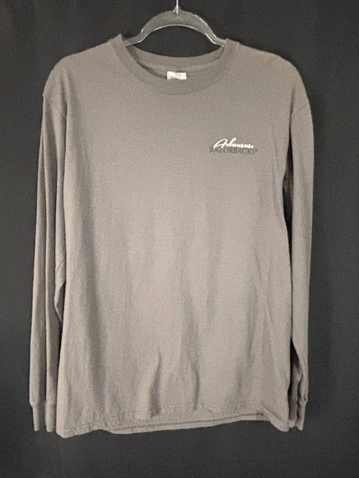 Resale - Arkansas Razorbacks Long Sleeve Tee — Gildan — Unisex M
