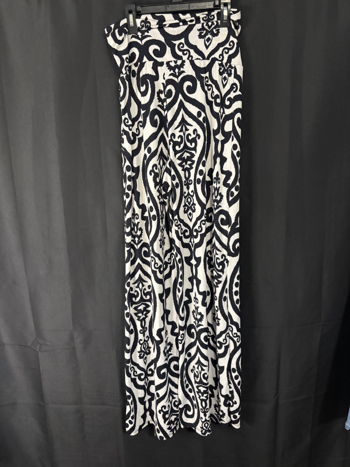 Resale - Bellamie Wide-Waistband Pants — Black & Ivory Ikat — XL Tall