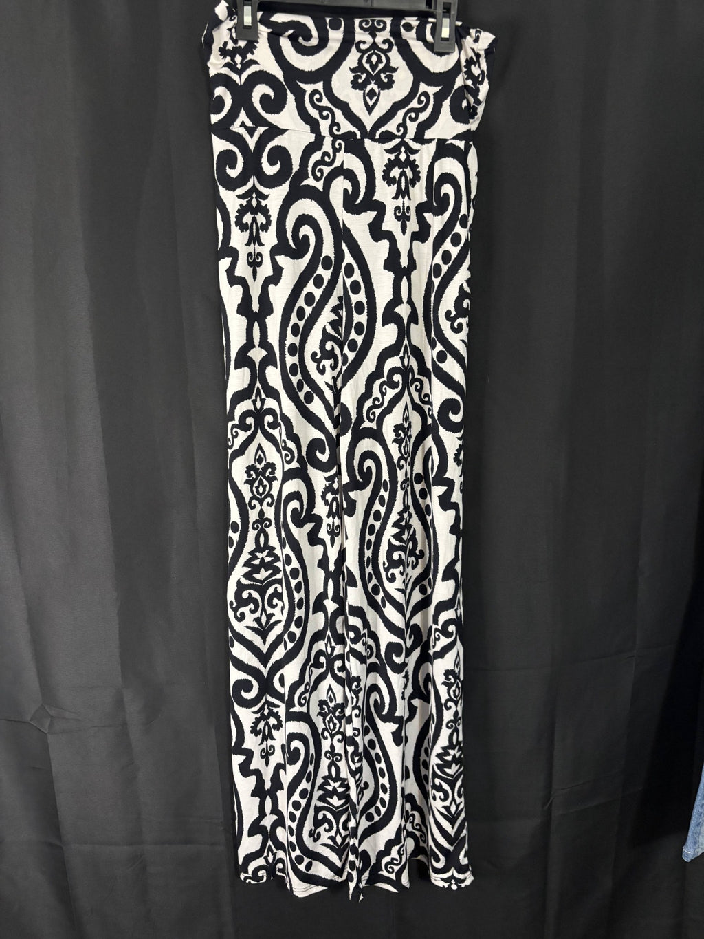 Resale - Bellamie Wide-Waistband Pants — Black & Ivory Ikat — XL Tall