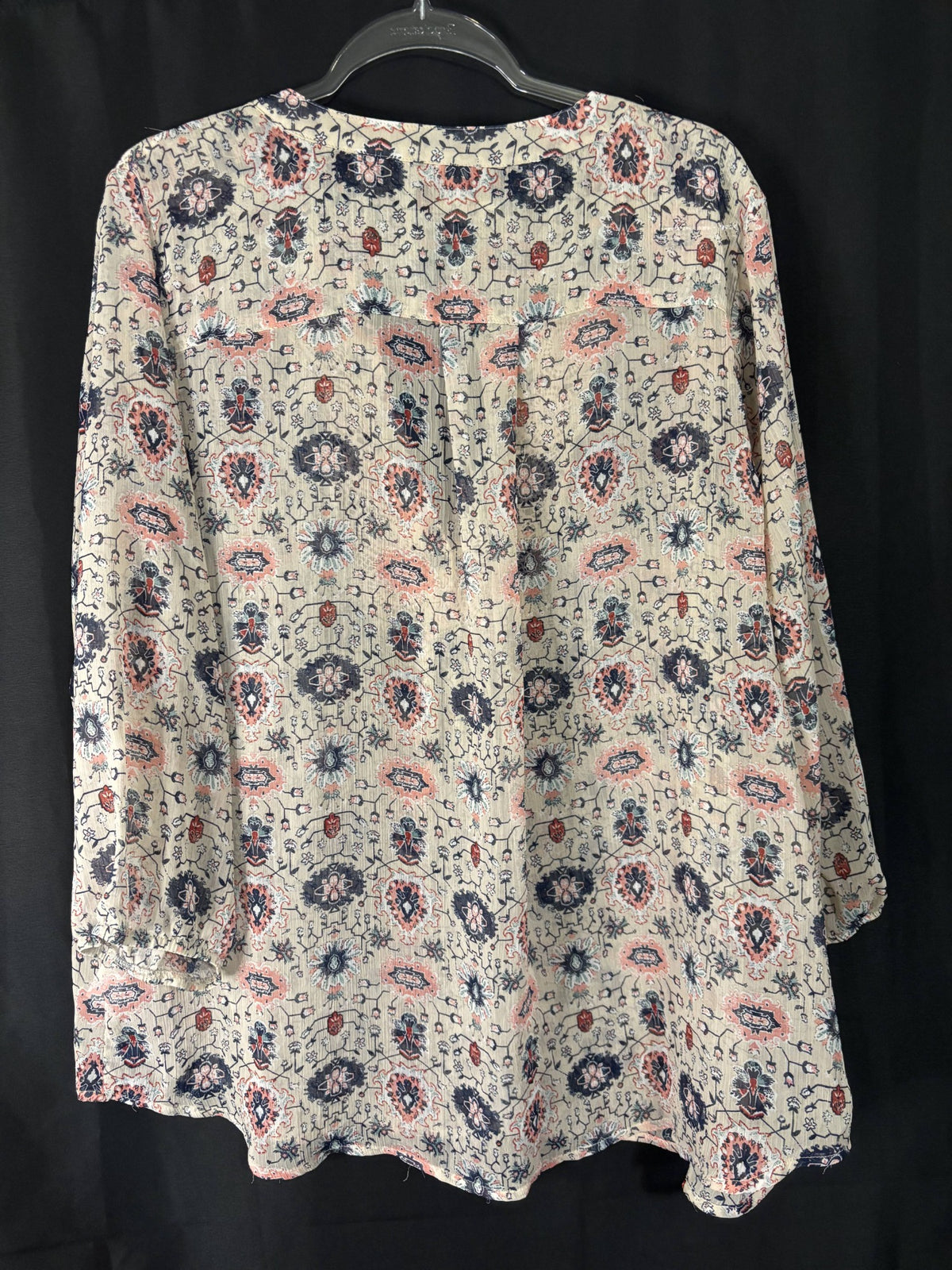 Resale - Maurices Sheer Crochet-Trim Blouse — Navy & Coral Medallion — Plus Size 3